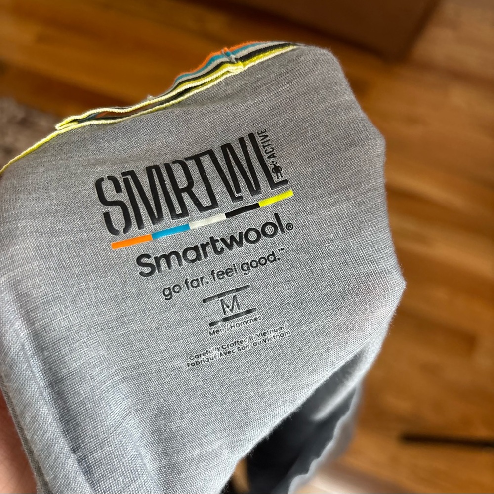 Smartwool Active Gray Men’s Basic Tshirt Size med… - image 4